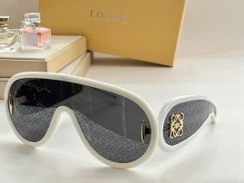 Picture of Loewe Sunglasses _SKUfw51902578fw